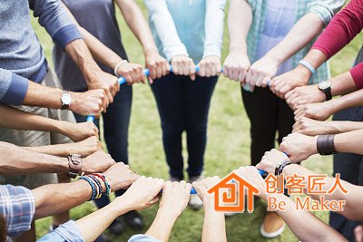 團(tuán)隊化運營，更容易分析抓住用戶痛點
